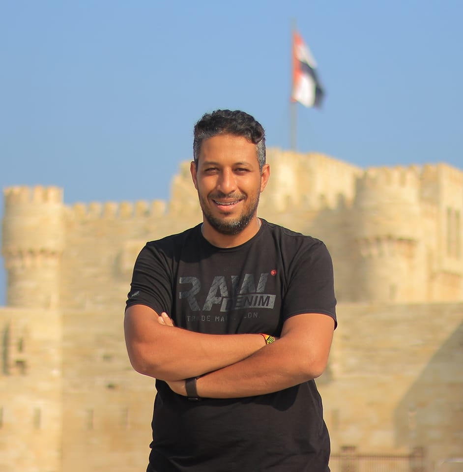 صورة الكاتب محمد ابو الفتوح